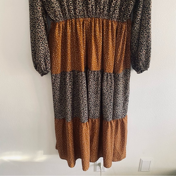 Bohme Kiera floral and polka dot midi dress - Picture 12 of 14